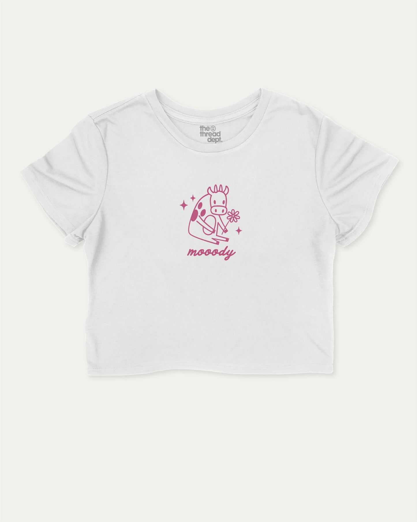 Mooody Cow cute and trendy crop tee with cow graphic, perfect for women. A must-have cropped aesthetic shirt, ideal for daily outfits and casual days. White crop tee