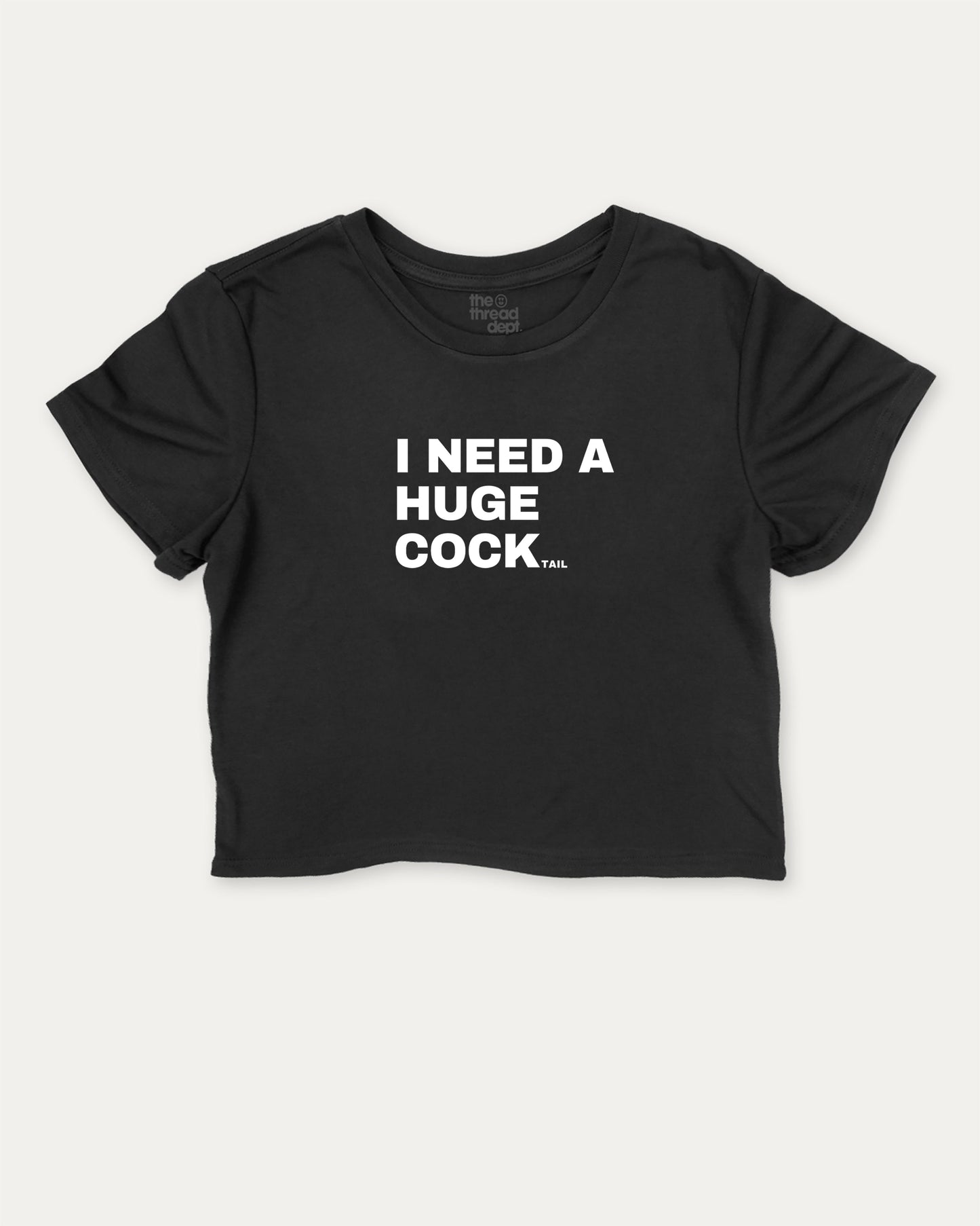 I Need A Huge Cocktail cute and trendy crop tee with nostalgic graphic, perfect for women. Funny drinks crop t shirt, ideal for daily outfits and casual days. Black crop tee