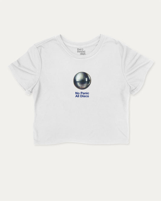 No Panic All Disco cute and trendy crop tee with nostalgic graphic, perfect for women. A must-have cropped aesthetic shirt, ideal for daily outfits and casual days. White crop tee